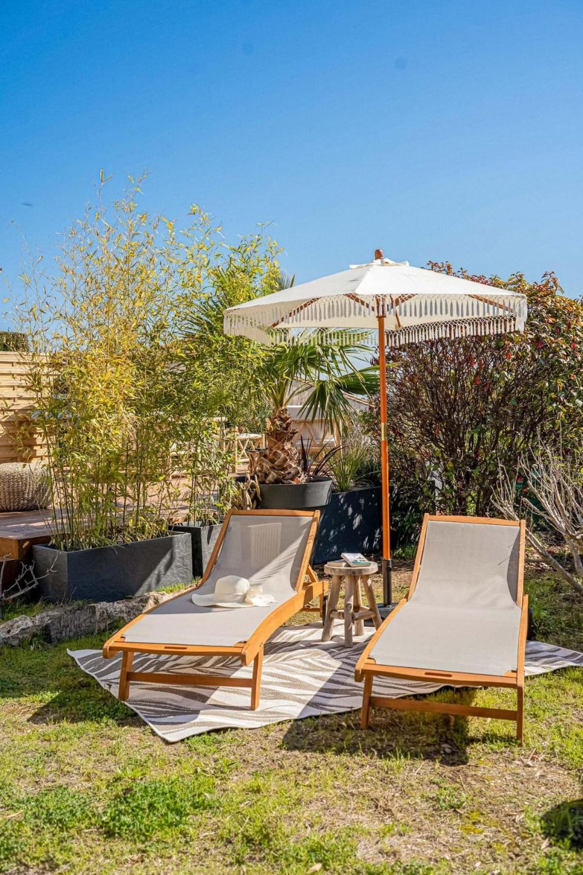 Logement Vue Mer Splendide - Situe A 50 Metres Du Bord De Mer Et 2 Minutes Des Plages - Bandolina Exteriér fotografie